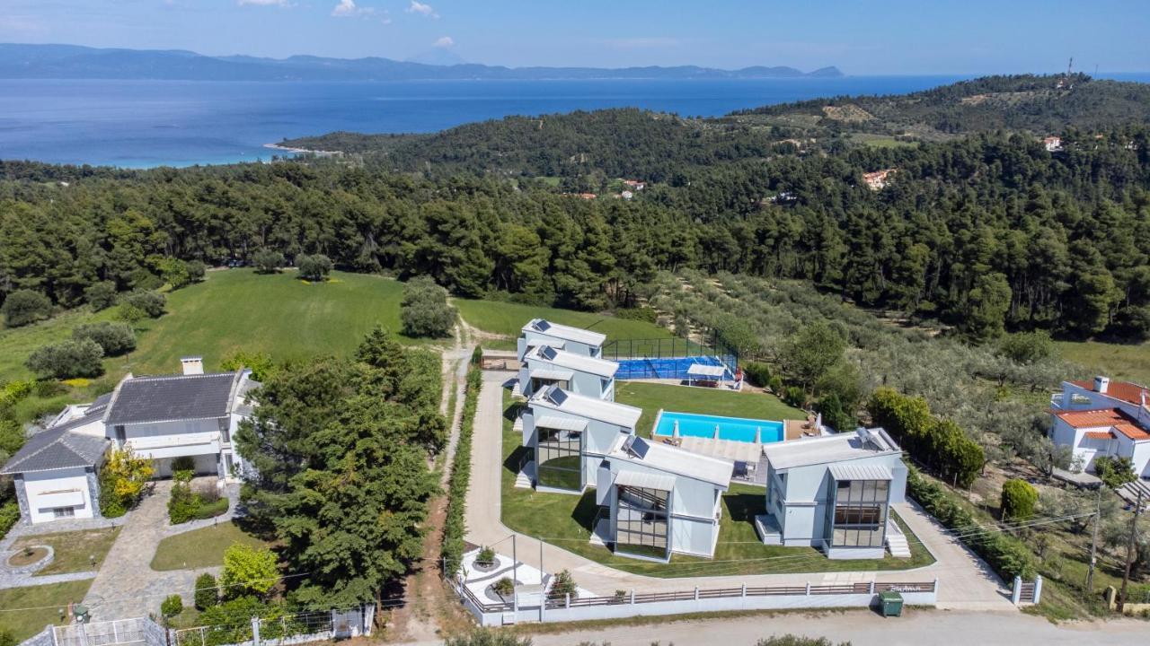 Blue Avenue Aparthotel Paliouri Bagian luar foto
