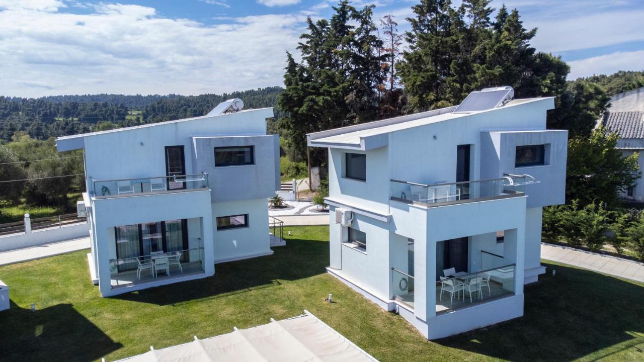 Blue Avenue Aparthotel Paliouri Bagian luar foto